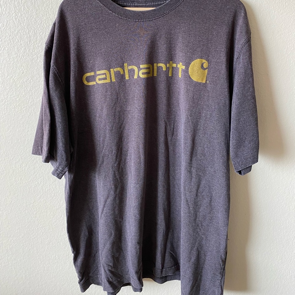 Bundle of 5 Men’s Carhartt shirts
